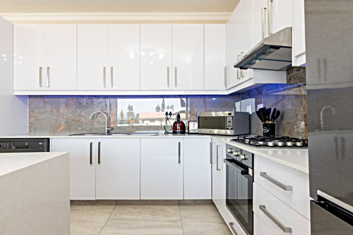 Shanthi Apartment 3 Kitchen